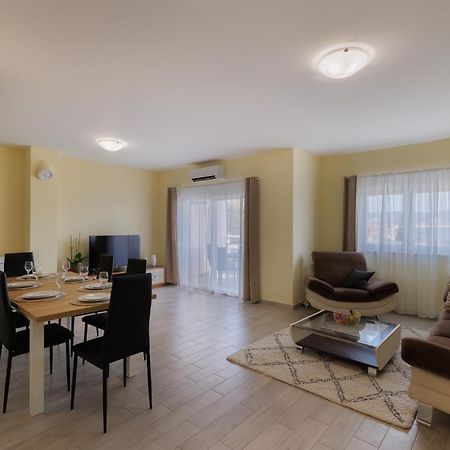 Apartman Maja Komarna Exterior foto