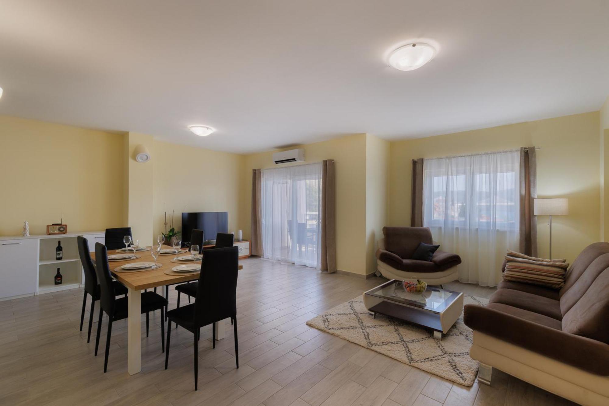 Apartman Maja Komarna Exterior foto